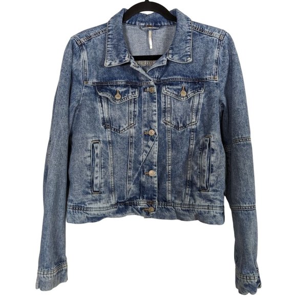 Free People long sleeve denim Distressed  jacket size M - Picture 1 of 7